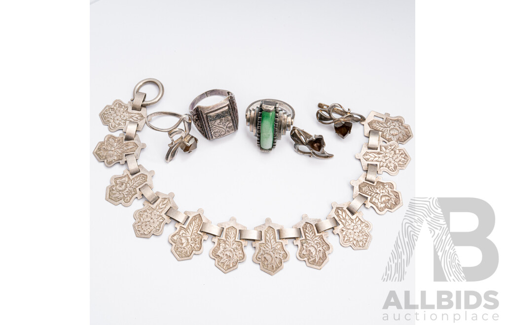 Antique Booklink Bracelet, Art Deco Style Carved Jade Ring, with Collection of Other Vintage Sterling Silver Jewellery, 44 Grams