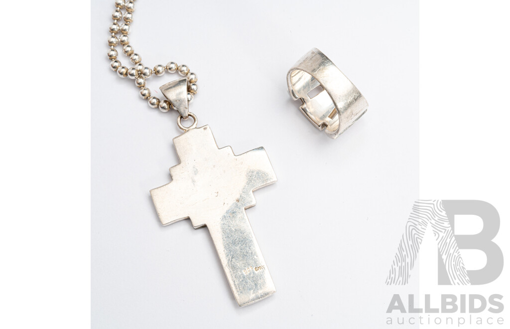 Sterling Silver/mother of Pearl Cross Pendant on SS Ball Chain, 78cm and Sterling Silver MOP Ring, Size M1/2, 45.13 Grams