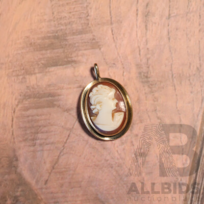 9ct Vintage Shell Cameo Pendant with Fixed Bale, 25mm Long, 2.93 Grams