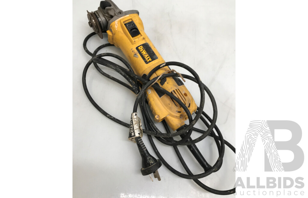 DeWalt 125mm Corded Angle Grinder