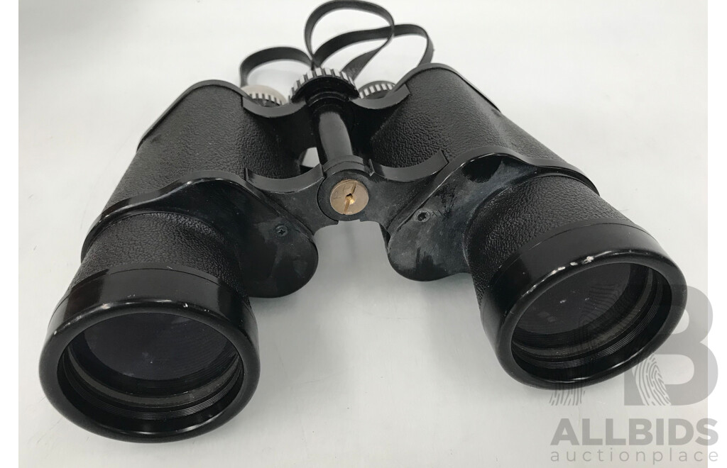 Carton Coated Field 5.5 Binoculars with Carry Bag