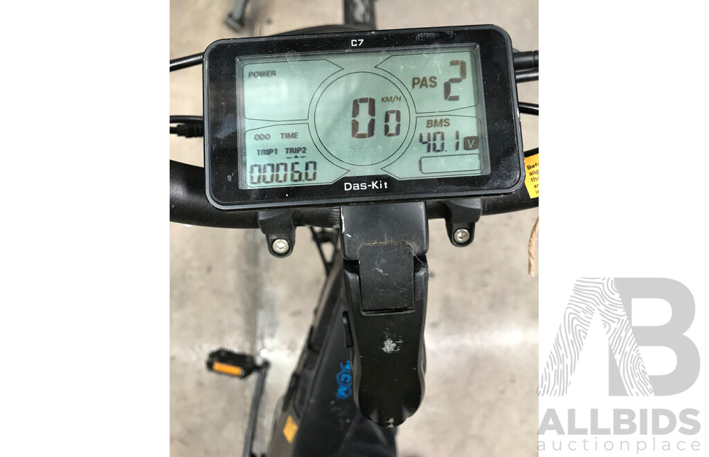 NCM Milano Plus 8 Speed Trekking Electric Bike