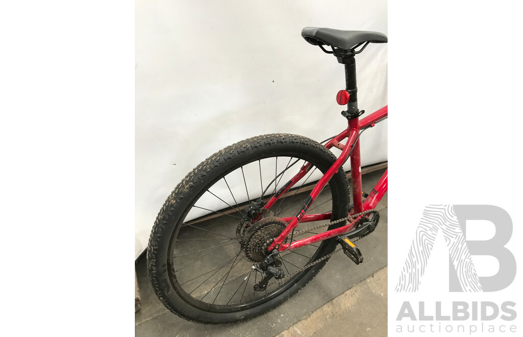 Jamis Durango 9 Speed Mountain Bike