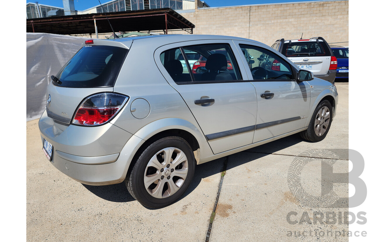 6/2008 Holden Astra 60TH Anniversary AH MY08.5 5d Hatchback Gold 1.8L