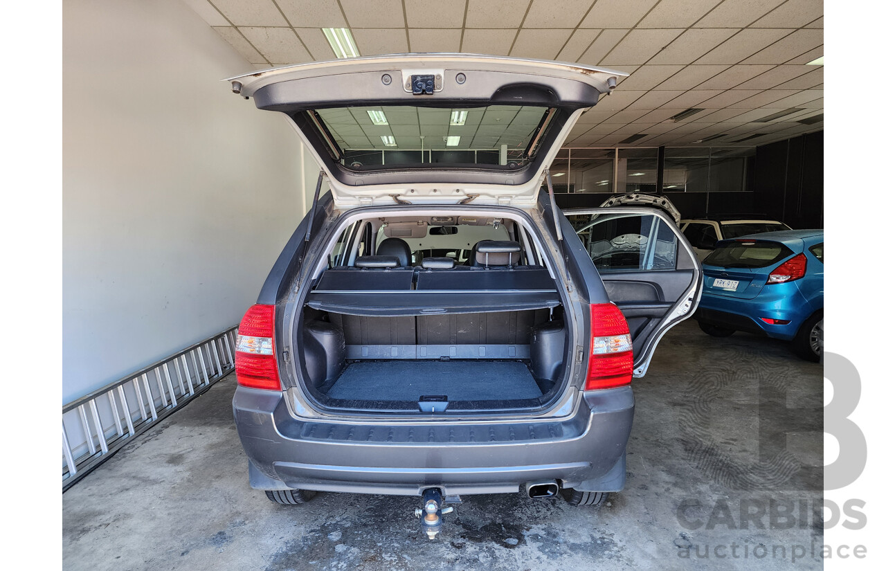 10/2008 Kia Sportage LX (fwd) KM 4d Wagon Silver 2.0L