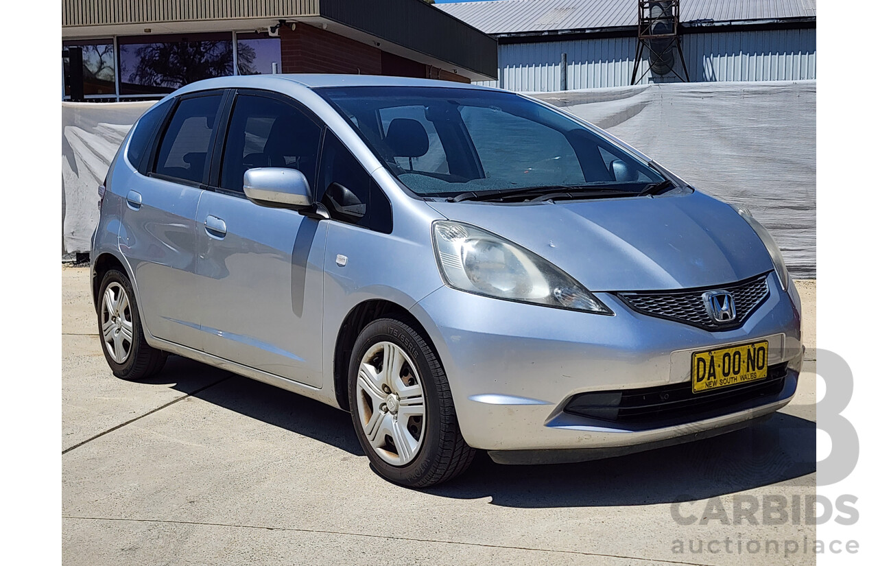 8/2008 Honda Jazz VTi GE 5d Hatchback Silver 1.5L