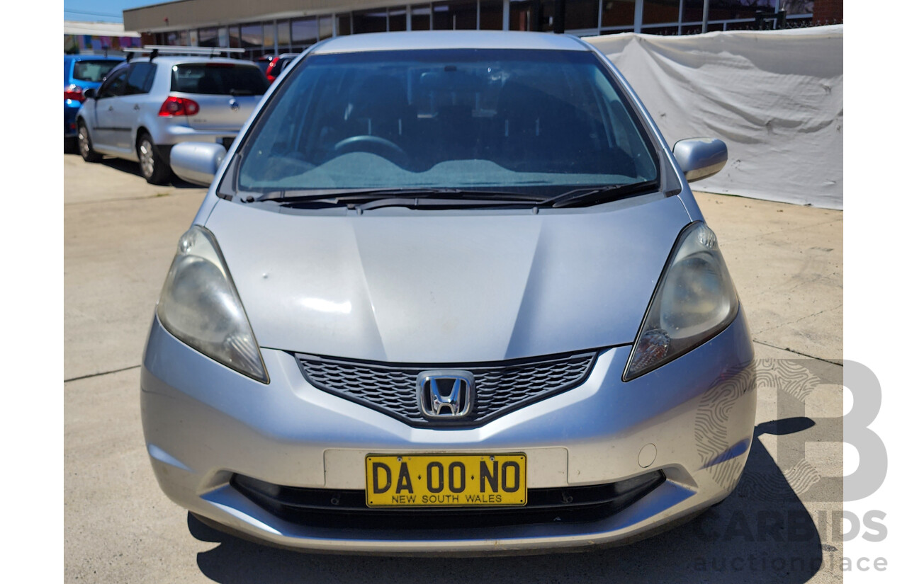 8/2008 Honda Jazz VTi GE 5d Hatchback Silver 1.5L