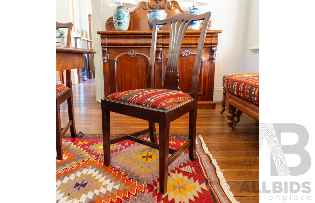 Set of Six Mahogany Hepplewhite Dining Chairs