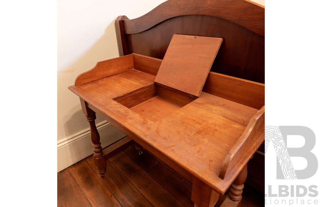 Victorian Cedar Wash Stand