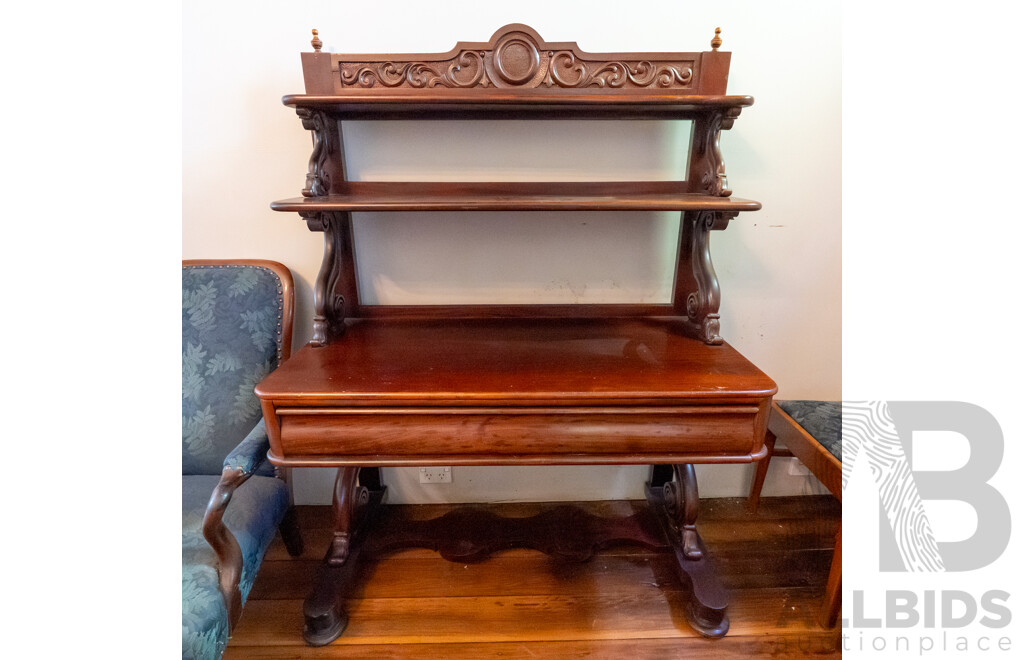 Victorian Mahogany Three Tiered Dumb Waiter