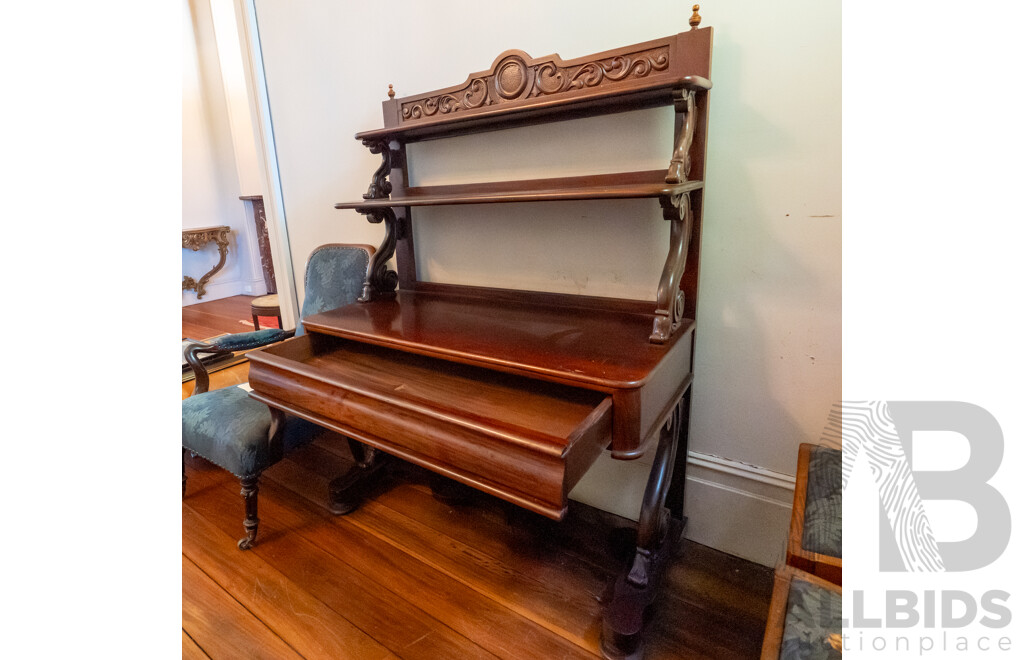 Victorian Mahogany Three Tiered Dumb Waiter