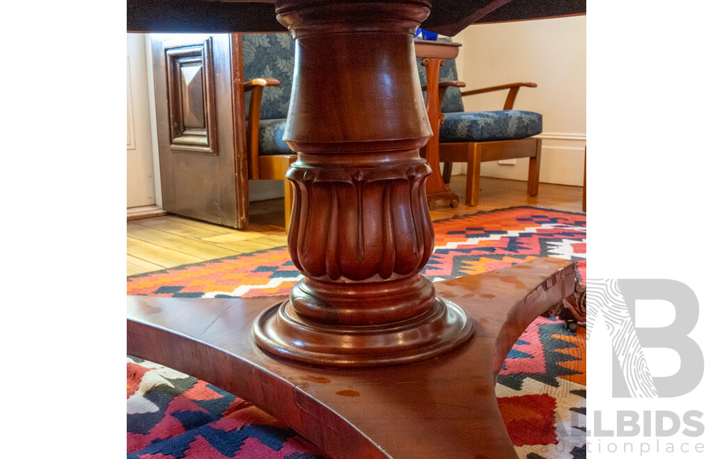 Victorian Mahogany Tilt Top Pedestal Dining Table