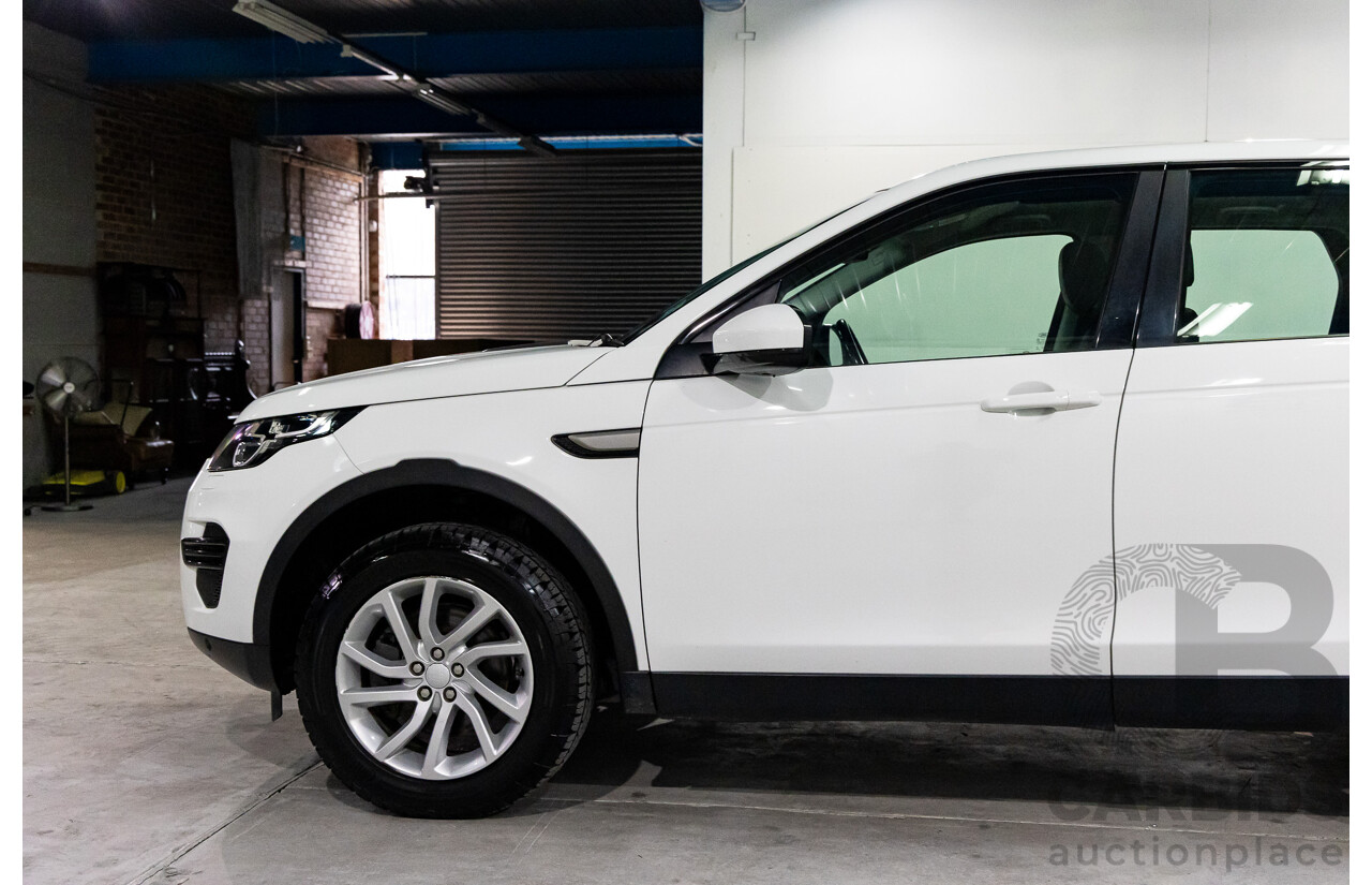 01/2018 Land Rover Discovery Sport TD4 SE (110kW) (AWD) L550 MY18 4d Wagon Fuji White Turbo Diesel 2.0L - 7 Seater