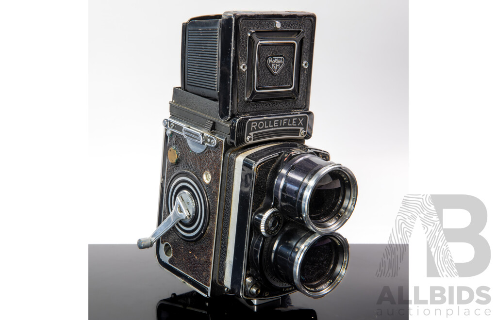 Vintage 1959 German Made Rolleiflex 4 0 135mm Sonnar III Camera