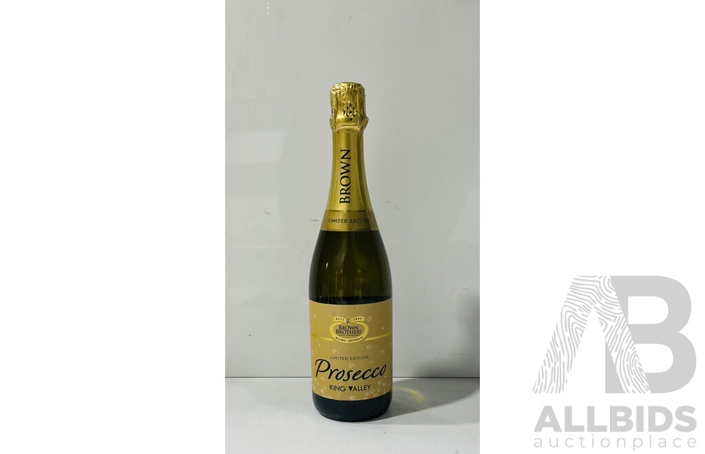 Collection Nine Sealed Bottles of Champagne & Proseco Including Laurent Perrier La Cuvee Brut Chamapgne in Box, Piiper Heidieck Cuvee Brut