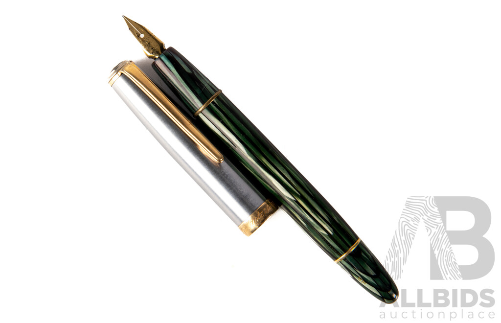 Mont Blanc 642 Masterpiece Fountain Pen with 14CT Gold Nib