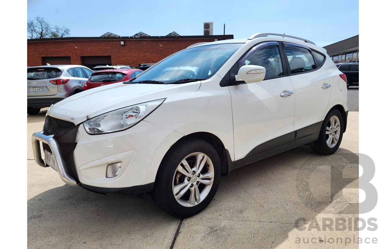 4/2013 Hyundai Ix35 Elite (awd) LM MY13 4d Wagon White 2.0L