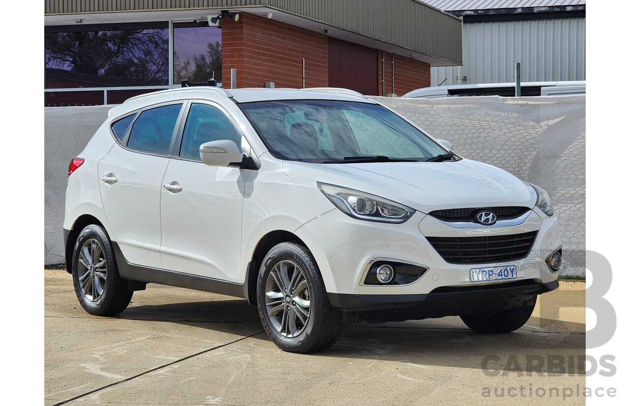 2/2015 Hyundai Ix35 SE (fwd) LM SERIES II 4d Wagon White 2.0L