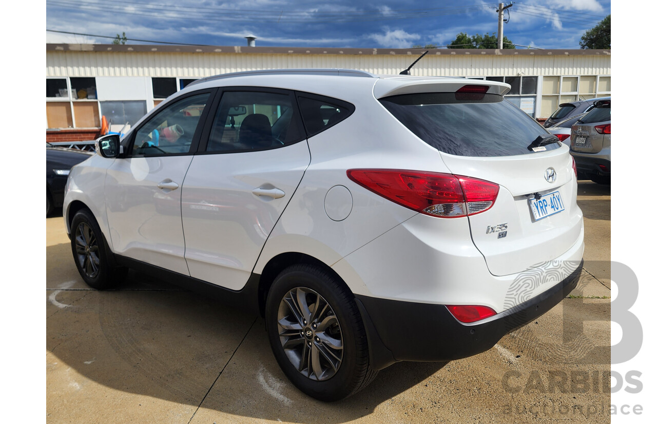 2/2015 Hyundai Ix35 SE (fwd) LM SERIES II 4d Wagon White 2.0L