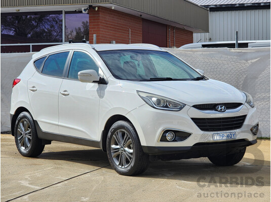 2/2015 Hyundai Ix35 SE (fwd) LM SERIES II 4d Wagon White 2.0L