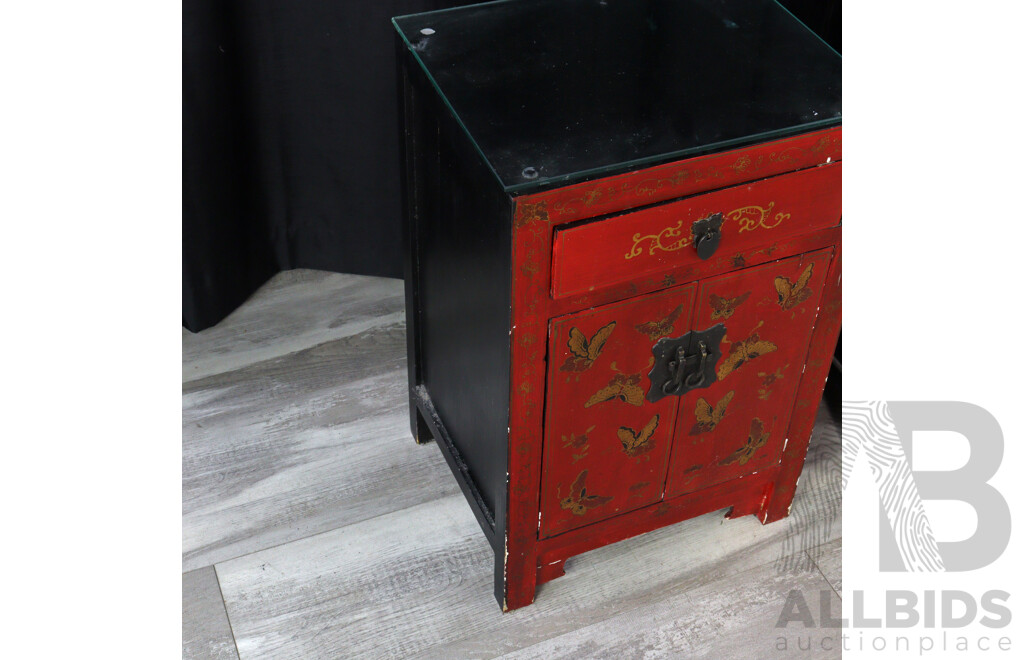 Pair of Chinese Painted Bedsides