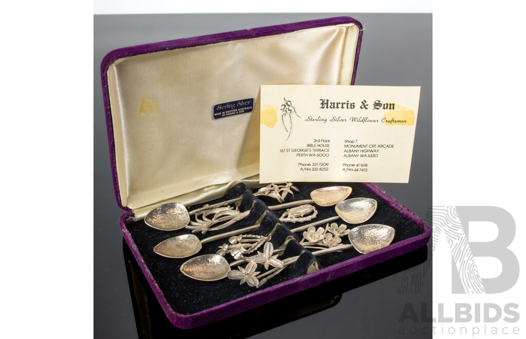 Wonderful Set Five Australian Sterling Silver Teaspoons with Wild Flower Finials by Harris & Sons, WA, in Original Box, Weight 61gm