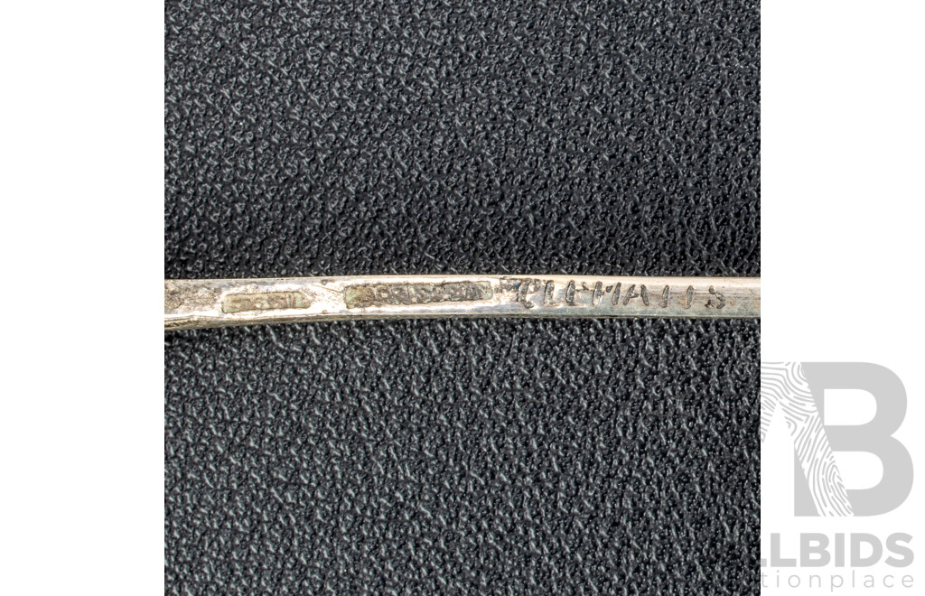 Wonderful Set Five Australian Sterling Silver Teaspoons with Wild Flower Finials by Harris & Sons, WA, in Original Box, Weight 61gm