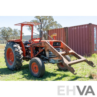 1966, Massey Ferguson 165 4 Cylinder Diesel, 4x2, Open Cab Tractor