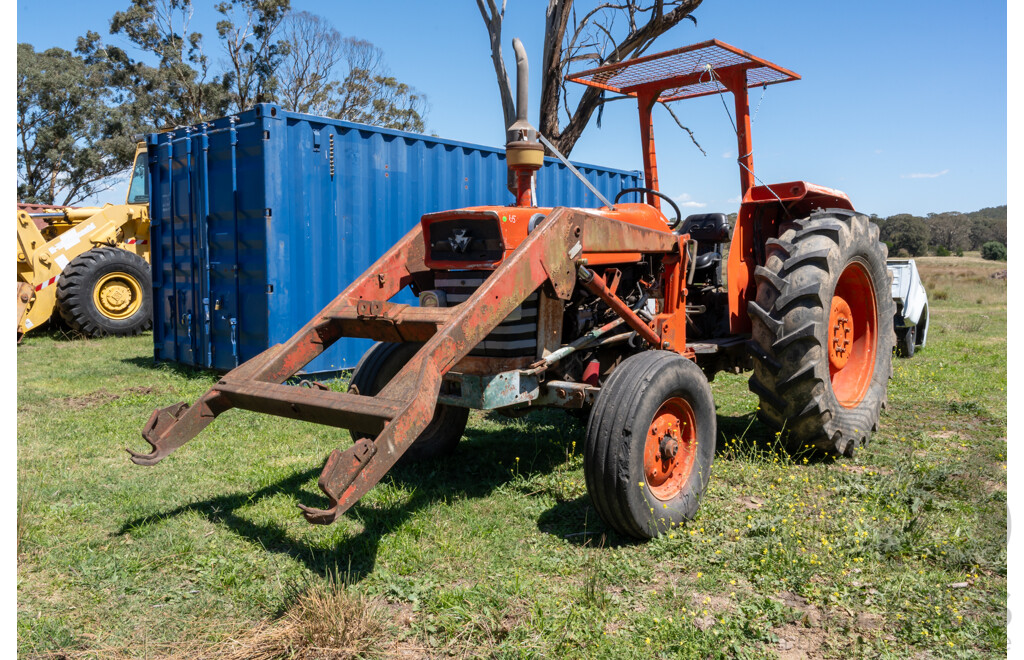 1966, Massey Ferguson 165 4 Cylinder Diesel, 4x2, Open Cab Tractor