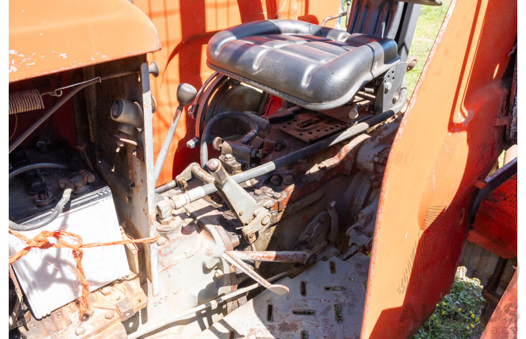 1966, Massey Ferguson 165 4 Cylinder Diesel, 4x2, Open Cab Tractor