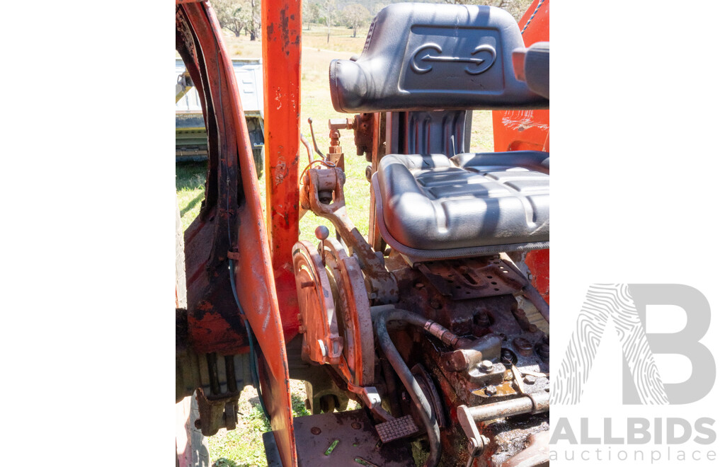 1966, Massey Ferguson 165 4 Cylinder Diesel, 4x2, Open Cab Tractor