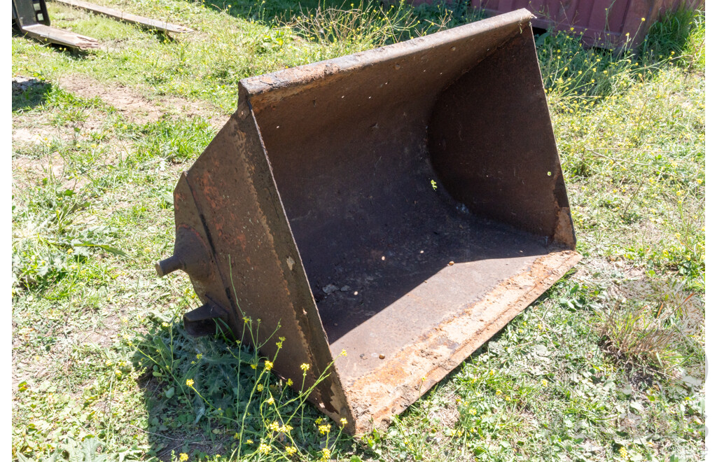 1966, Massey Ferguson 165 4 Cylinder Diesel, 4x2, Open Cab Tractor