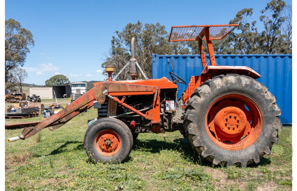 1966, Massey Ferguson 165 4 Cylinder Diesel, 4x2, Open Cab Tractor