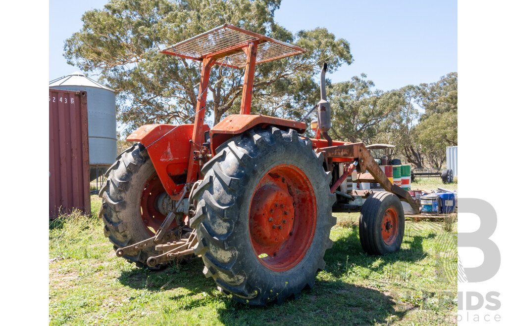 1966, Massey Ferguson 165 4 Cylinder Diesel, 4x2, Open Cab Tractor