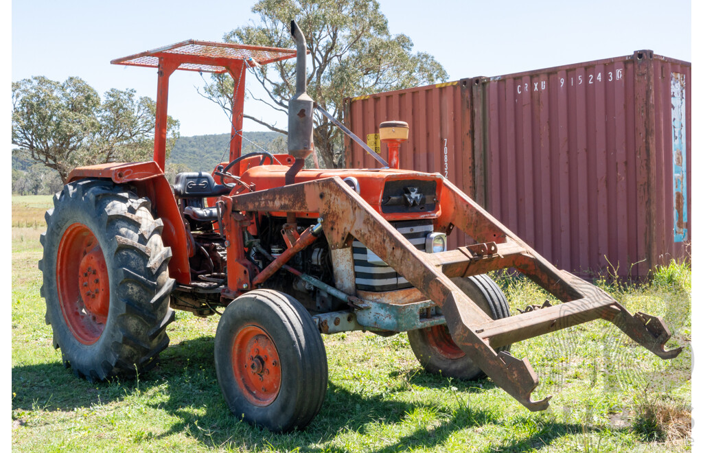 1966, Massey Ferguson 165 4 Cylinder Diesel, 4x2, Open Cab Tractor