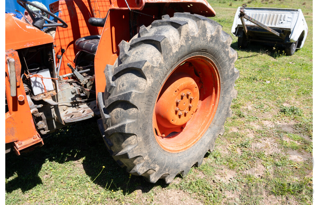 1966, Massey Ferguson 165 4 Cylinder Diesel, 4x2, Open Cab Tractor