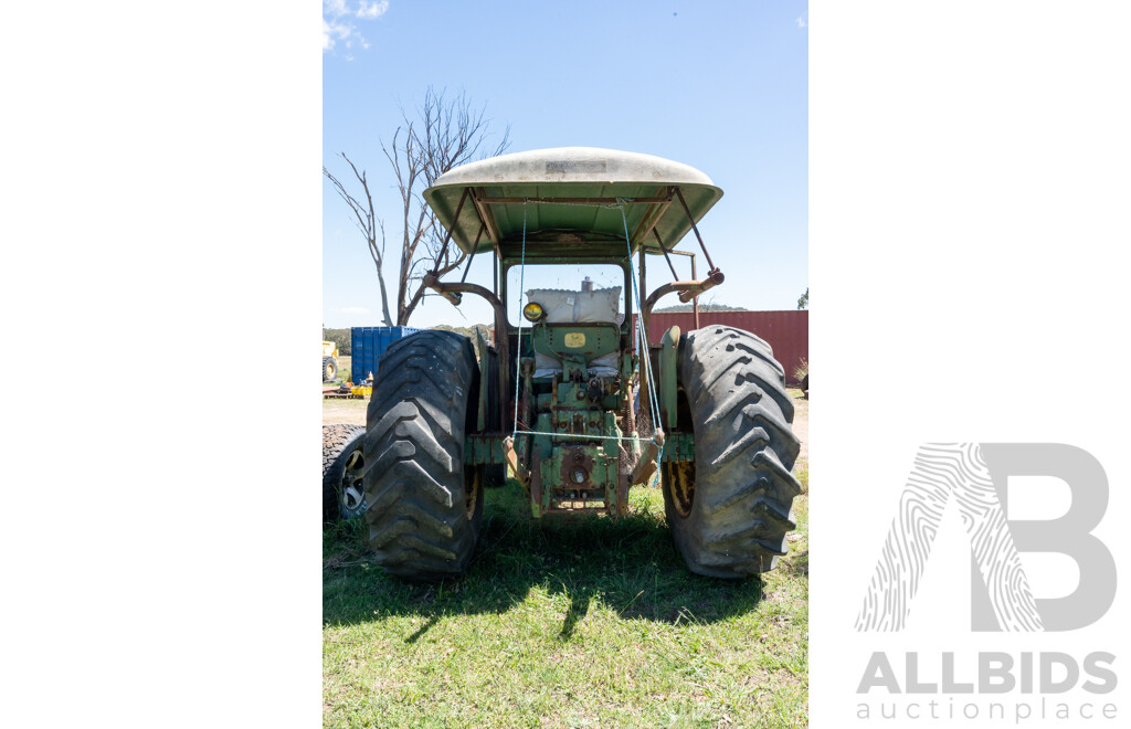 1965, John Deere 2010,  4 Cylinder 2.7L Diesel, 4x2, Open Air Canopy Tractor