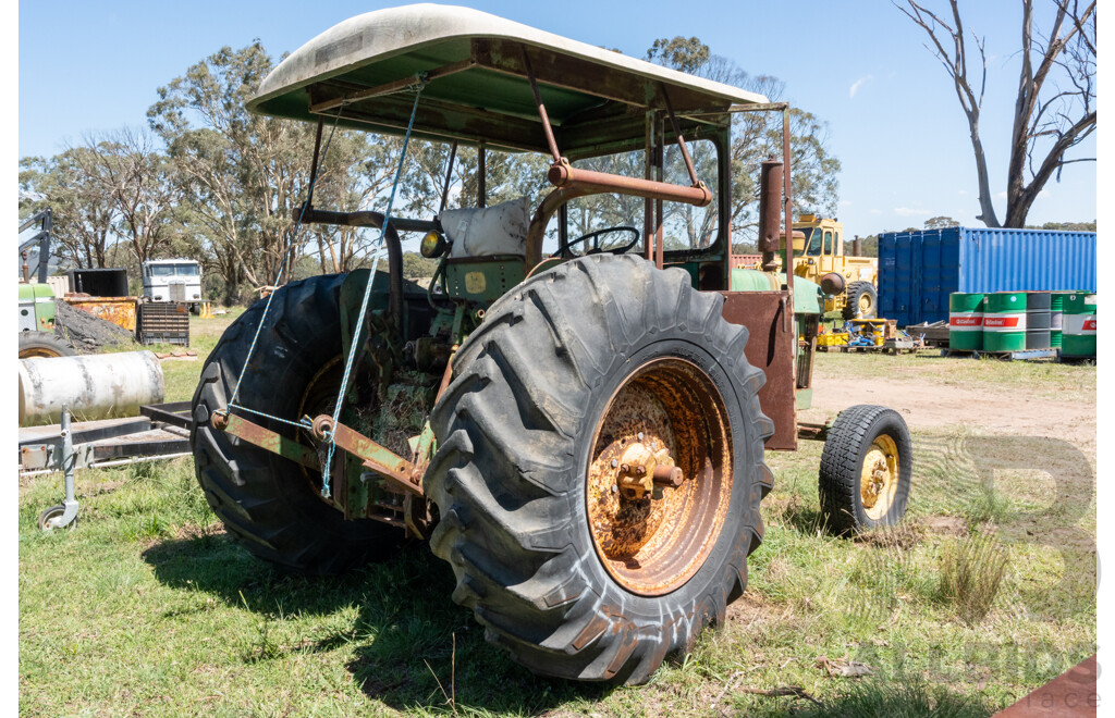 1965, John Deere 2010,  4 Cylinder 2.7L Diesel, 4x2, Open Air Canopy Tractor