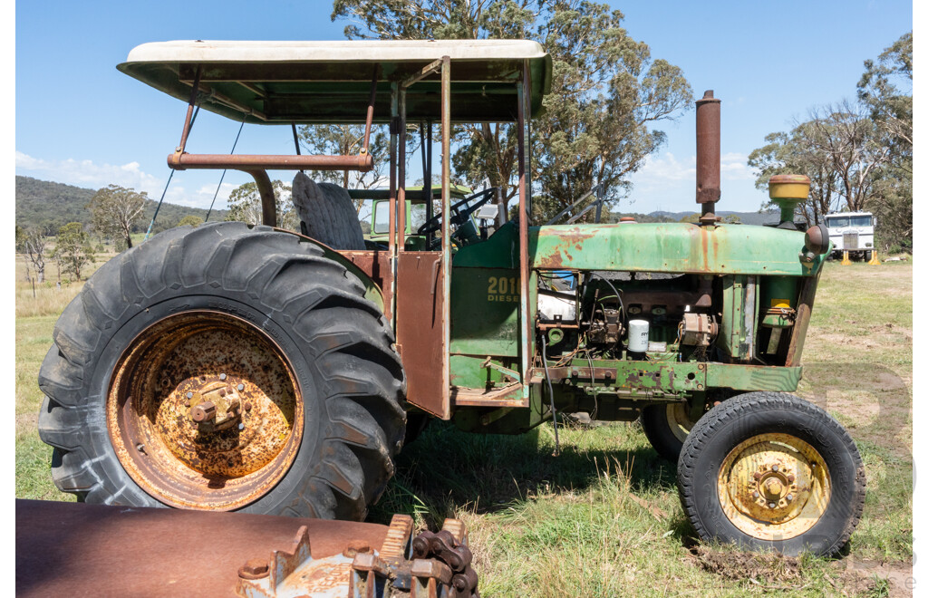 1965, John Deere 2010,  4 Cylinder 2.7L Diesel, 4x2, Open Air Canopy Tractor