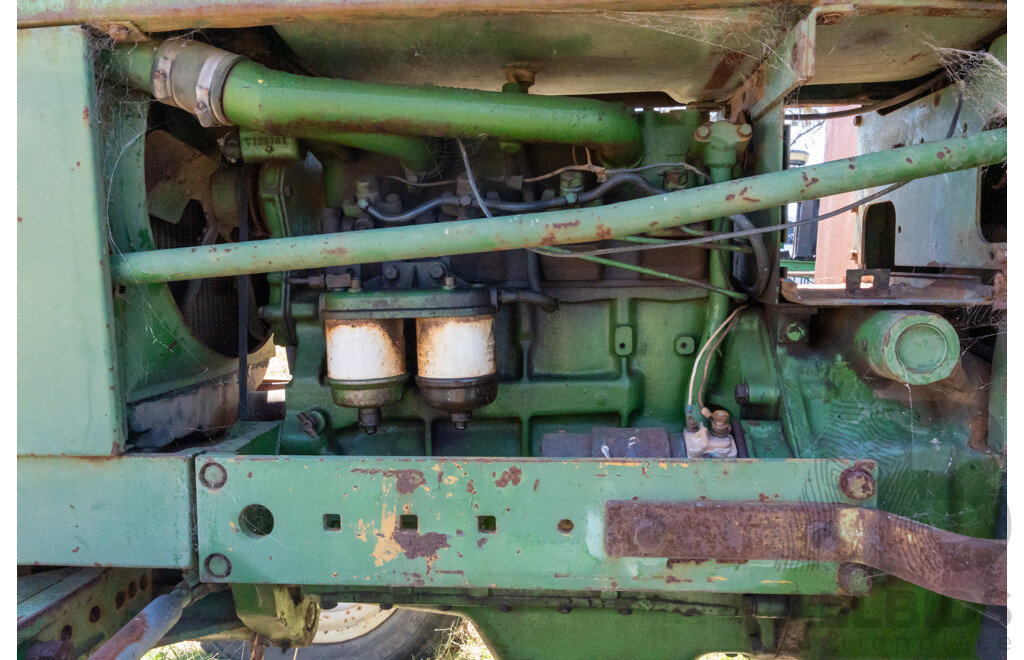 1965, John Deere 2010,  4 Cylinder 2.7L Diesel, 4x2, Open Air Canopy Tractor