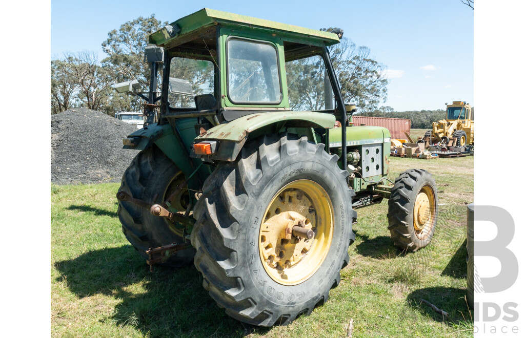 1977, John Deere 2130,  4 Cylinder 3.9L Diesel, 4x2, Glass Canopy Tractor
