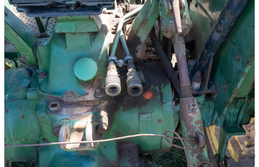 1977, John Deere 2130,  4 Cylinder 3.9L Diesel, 4x2, Glass Canopy Tractor