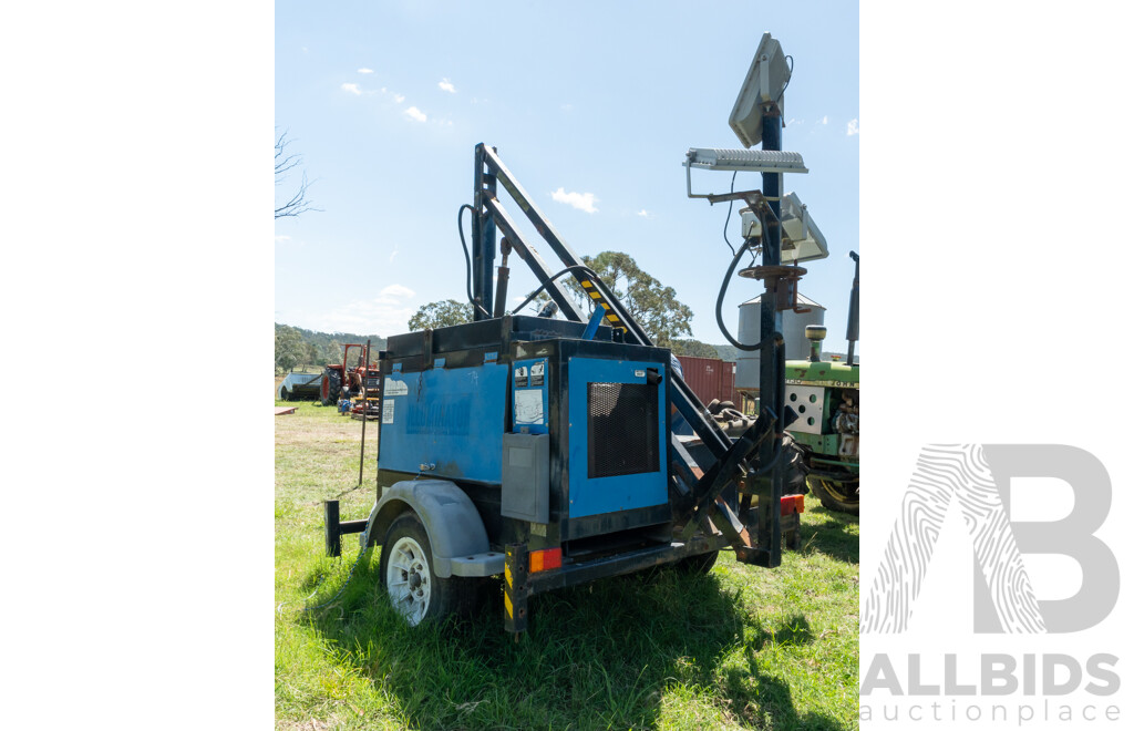 07/2007, True Blue Manufacturing, Trailer Mounted Light Tower