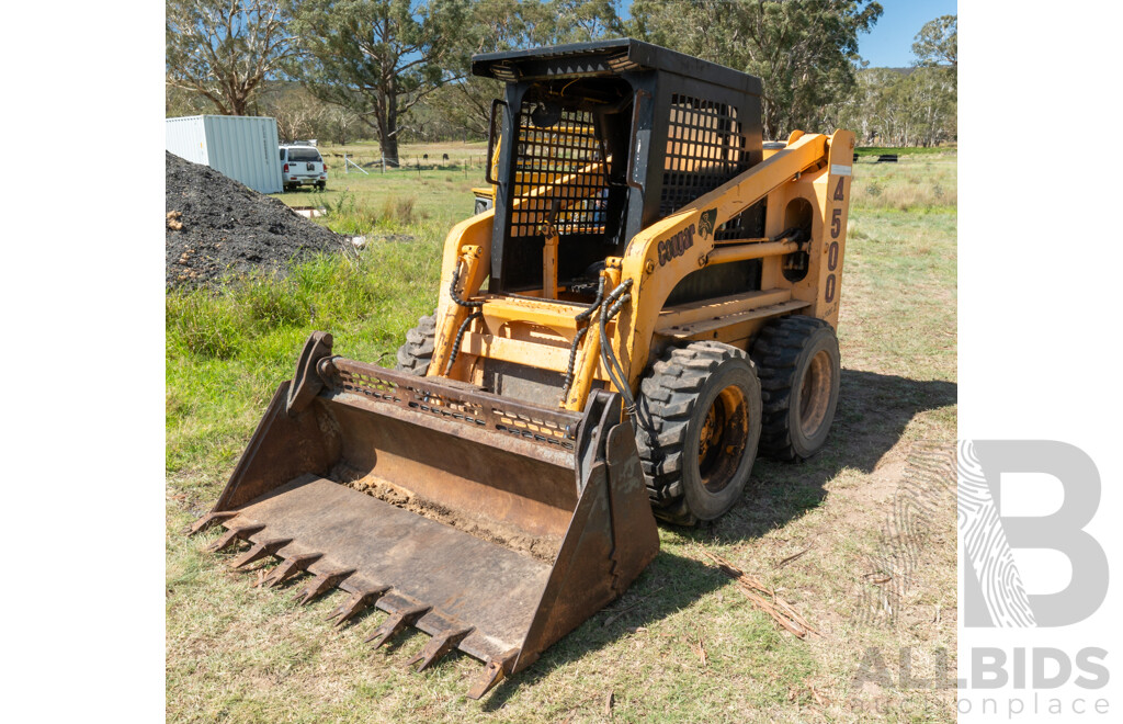 2004, Cougar 4500 Series 2 Skid Steer Loader