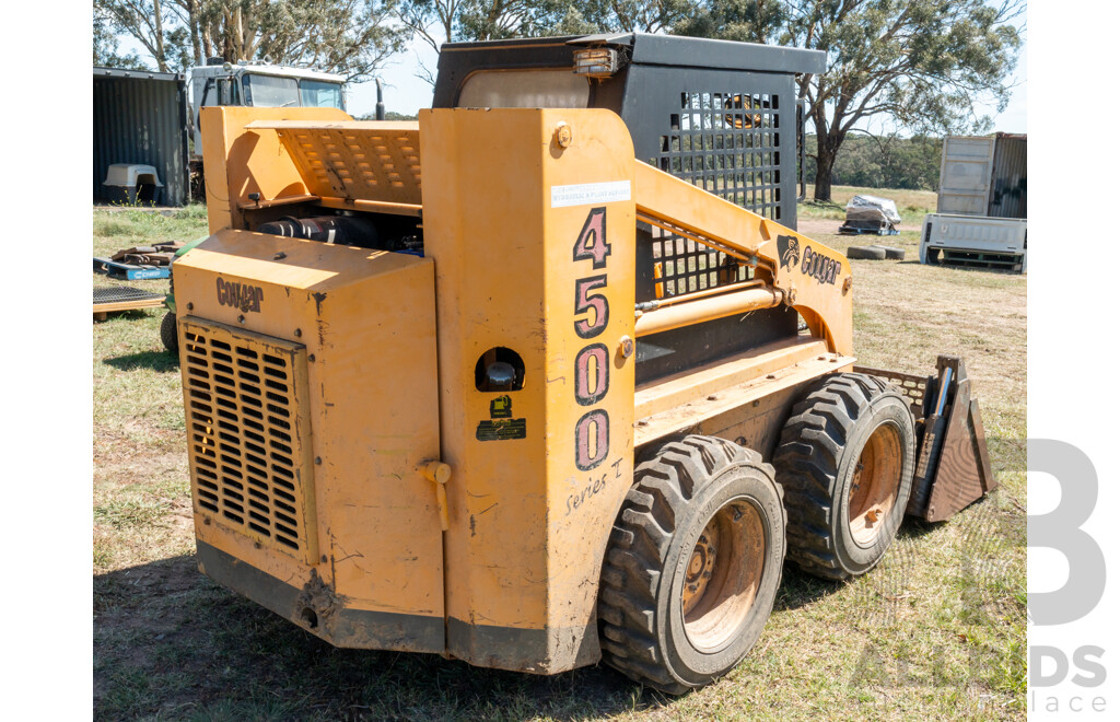 2004, Cougar 4500 Series 2 Skid Steer Loader