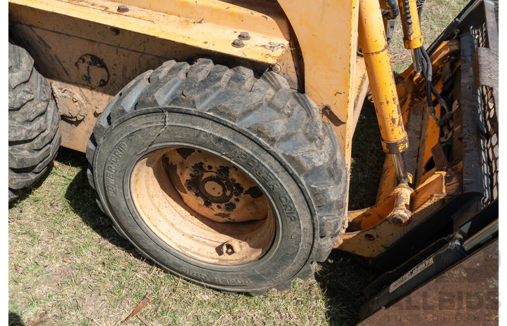 2004, Cougar 4500 Series 2 Skid Steer Loader