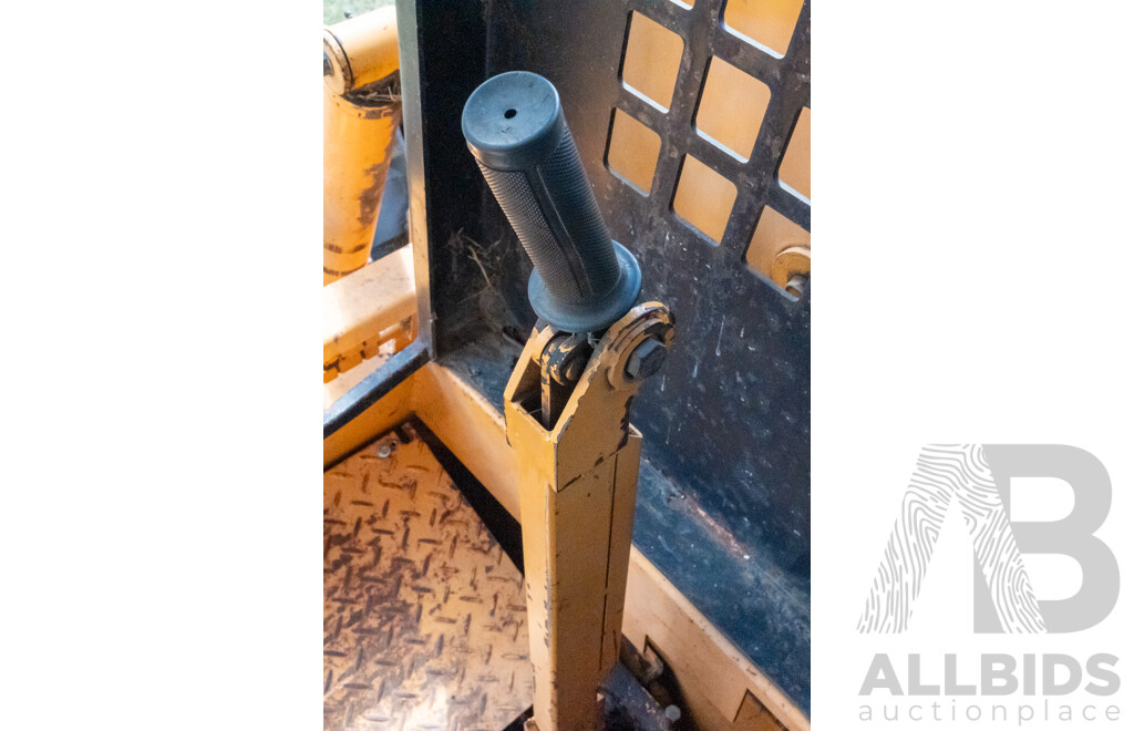 2004, Cougar 4500 Series 2 Skid Steer Loader