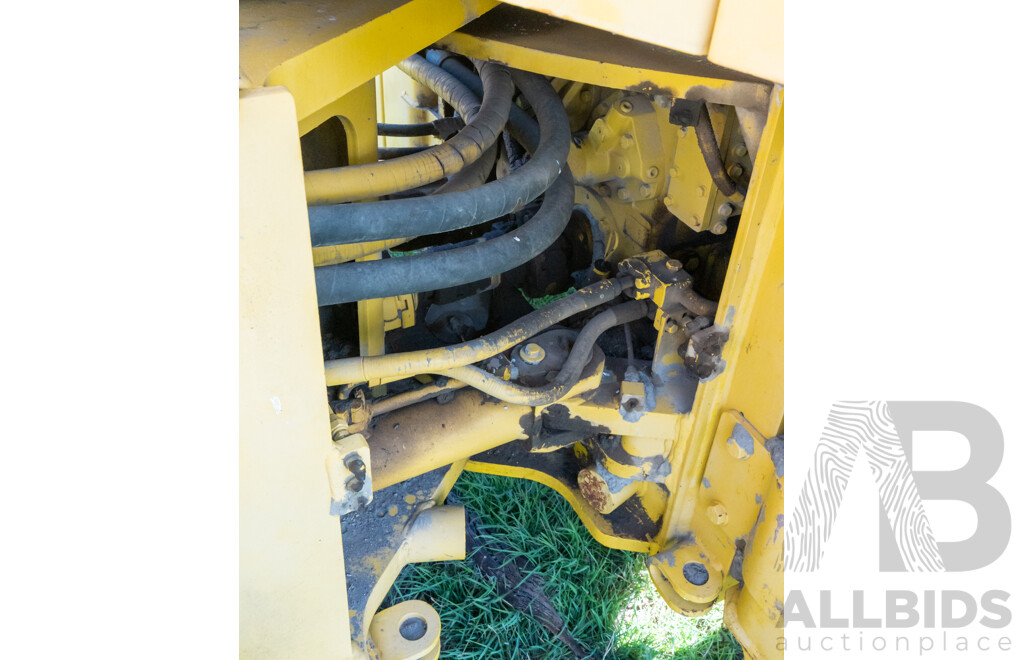 Circa 1990, Kawasaki 80ZII, 6 Cylinder Turbo Charged Diesel, 165HP,  Wheel Loader