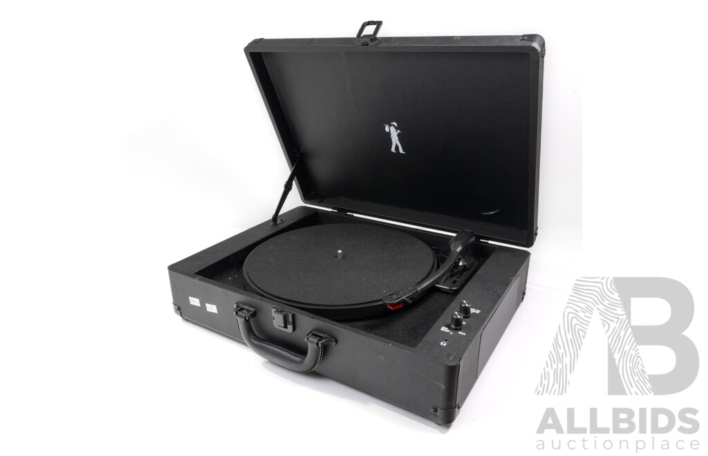 Portable Turntable in Carry Case, No Brand