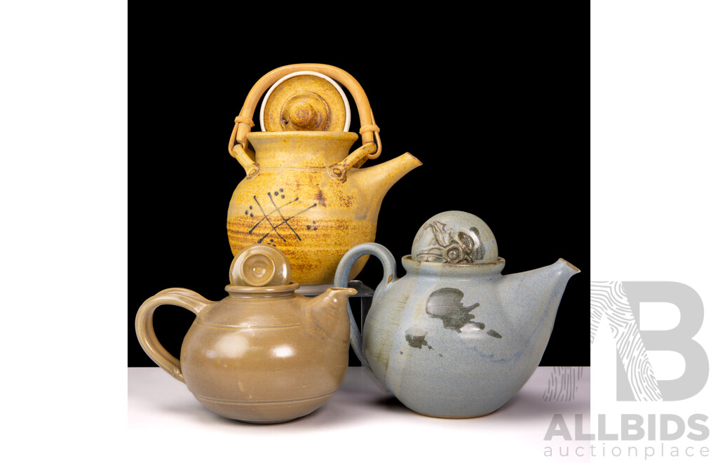 Collection Three Australian Studio Pottery Lidded Teapots Comprising Canberra Carmel Arena & Liz Forster Along with Unidentified Example